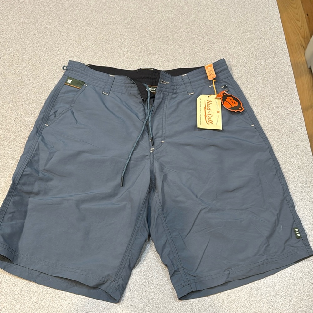Howler bros size medium hybrid shorts. NWT.
